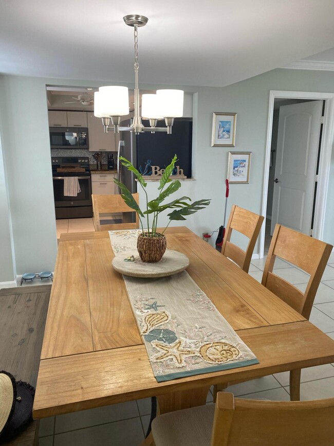 Photo - 1605 S US Hwy 1 Unidad 401m3