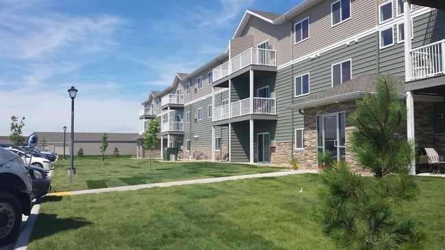 Stonebrook Apartments - Stonebrook Apartments