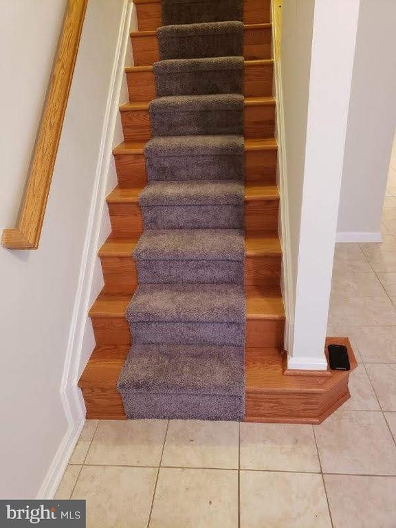 Building Photo - 635 Baystone Ct