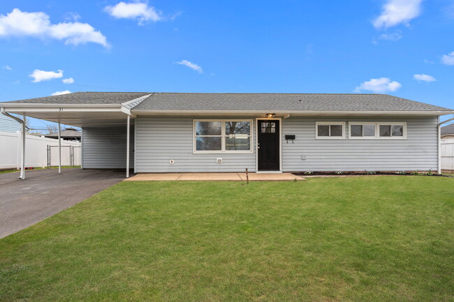 Building Photo - Pleasant Lane Rental