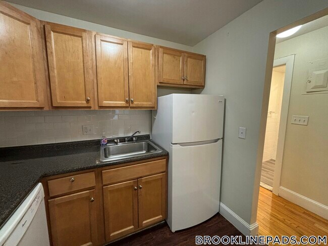 Photo - 33 Lancaster Terrace Unit 101