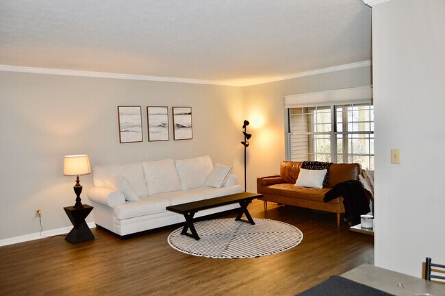 1306 Fox Run Ct