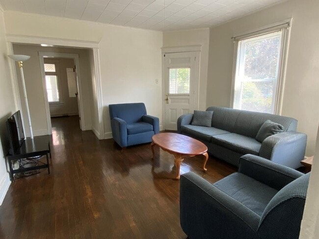 Photo - 21 Lincoln Ave Unidad Apt 2