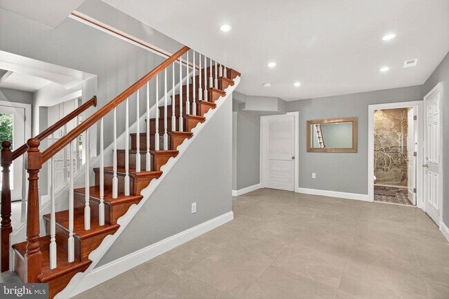 Photo - 11920 Frederick Rd