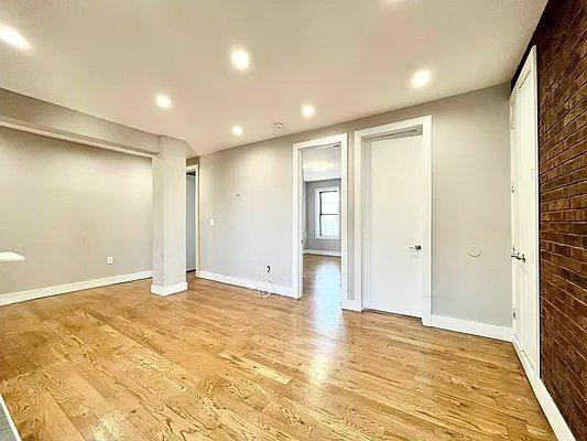 Photo - 3 bedroom in Bronx NY 10463 Unit 32