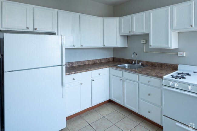 1BR-1BA-648-SF - Plaisance Apartments