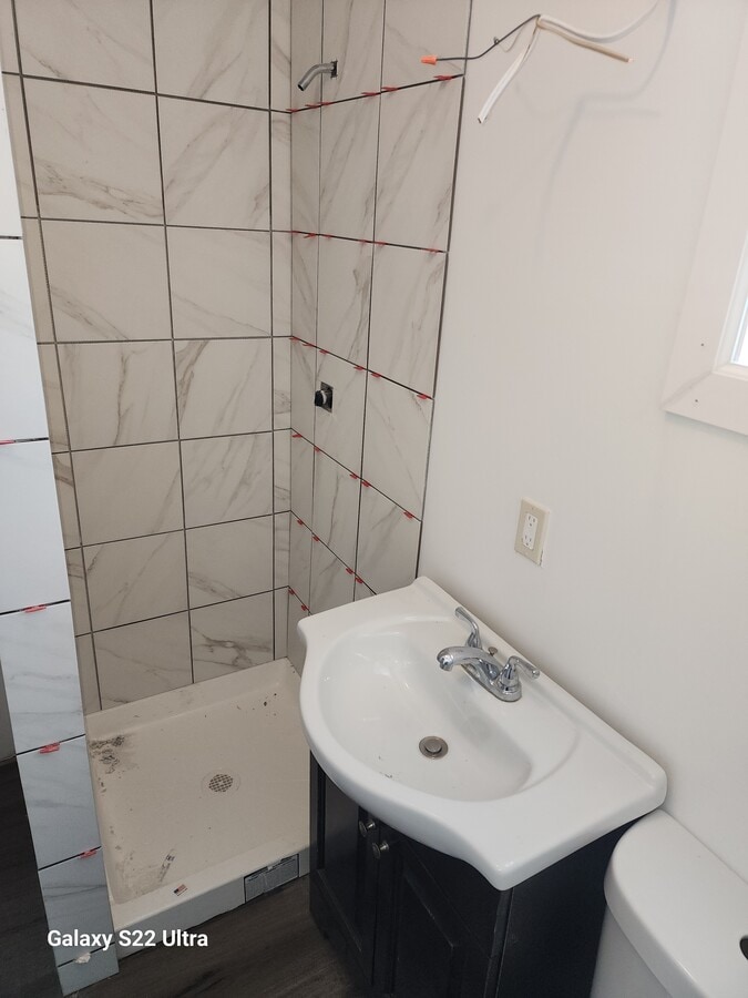 Photo - 148 Maple St Unit 2