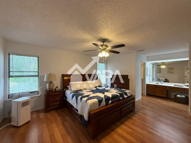 Photo - 4702 Sunny Grove Casa