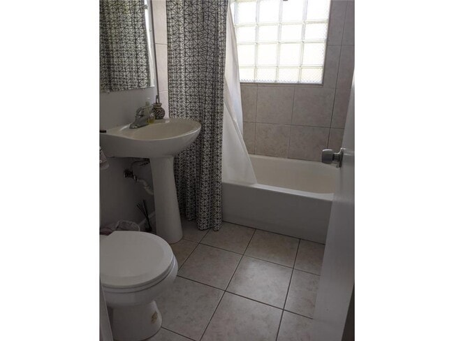 Photo - 5723 S 34th Ave