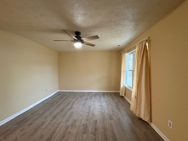 Photo - 619 Randolph Rd