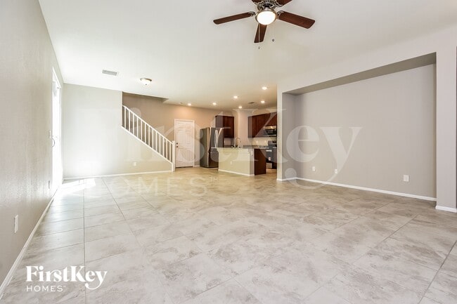 Photo - 1106 E Dorrell Ln
