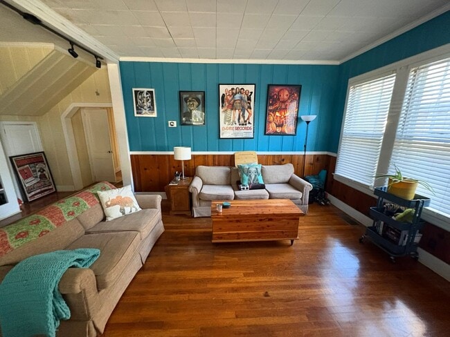 Photo - flor1113 Unit A