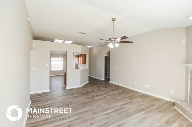Photo - 542 Ashcroft Landing Dr