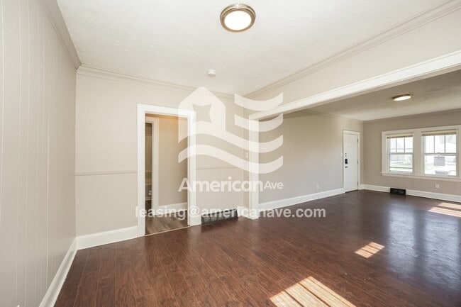 Photo - 814 Dover Ave