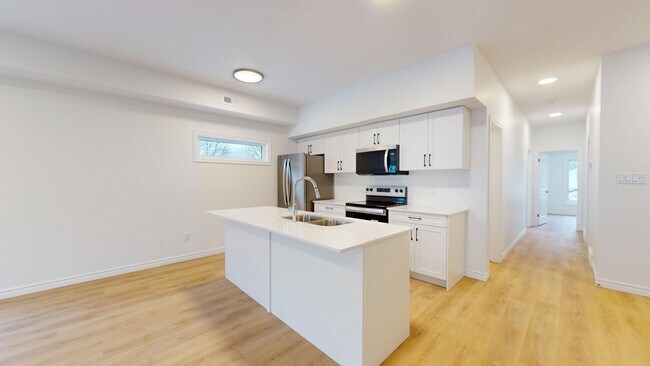 Photo - GORGEOUS NEW 2 BEDROOM APARTMENTS AVAILABLE FOR APRIL Unit 21