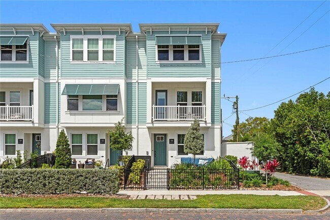 Photo - 114-121 21st St N