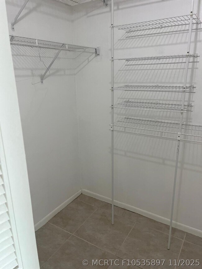 Photo - 6301 N University Dr Unit 310