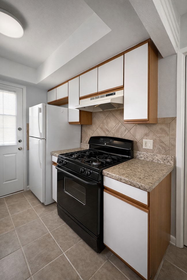 Photo - 333 Rawhide Loop