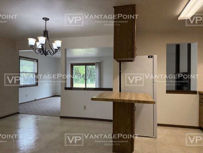 Photo - 1630 N Whitney Dr Unit 1