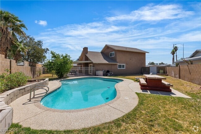 Building Photo - 7604 Charles Conrad Cir Rental