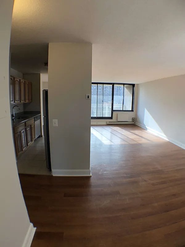 Photo - 353 E 104th St Unidad 513