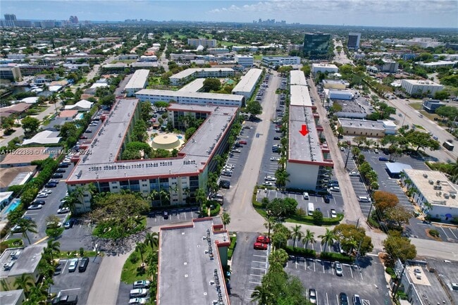 5321 NE 24th Ter Unidad 205A