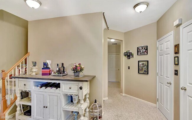 Photo - 2 br, 2 bath Condo - 86 George Russell Way 8