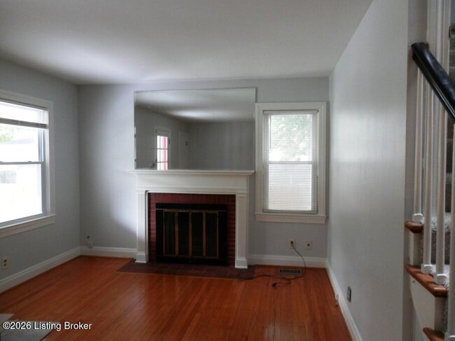 Photo - 8220 Whipps Mill Rd