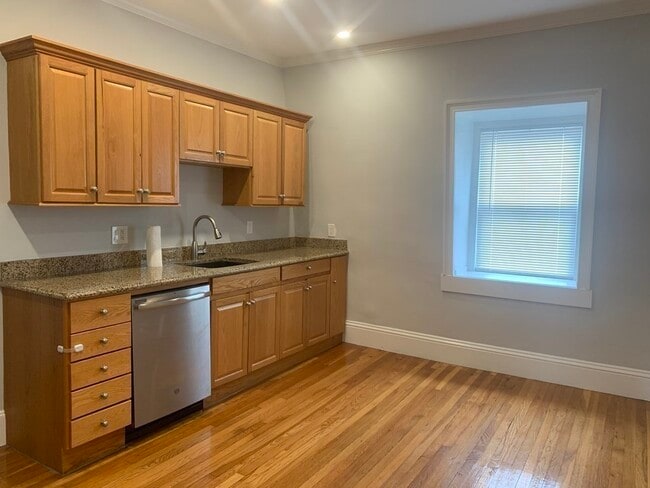 Photo - 61 Granite Ave Unidad 2