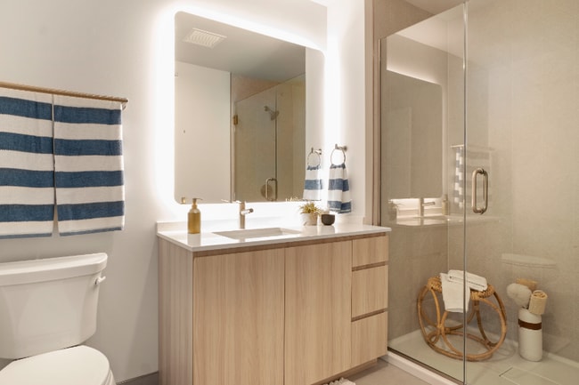 Photo - 528 S Damen Ave Unidad 1000