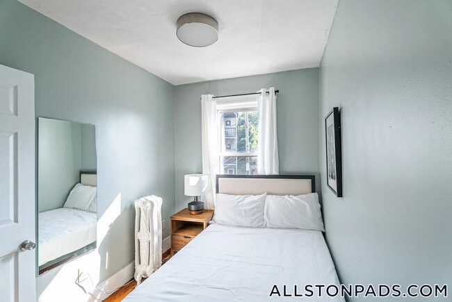 Photo - 6 Haskell St