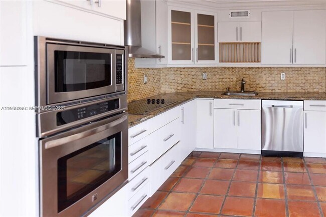 Photo - 6423 Collins Ave Unit 1101