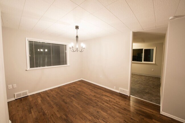 Photo - 10039 Ashworth Ave N