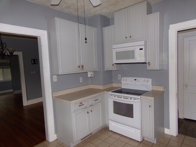 Photo - Corner Lot Cape Cod!