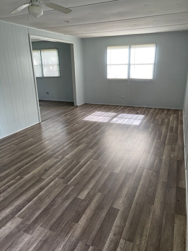24 Agan Dr