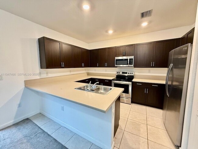 Photo - 20714 NE 5th Ct