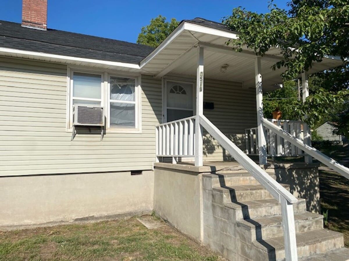 3518-3520 Ruby Way - 3518-3520 Ruby Way Unidad 3518