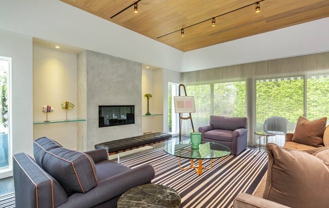 Photo - 1 Reed Pond Ct Condo