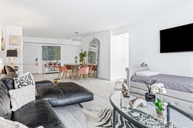 Photo - 9195 Collins Ave Unit 1104