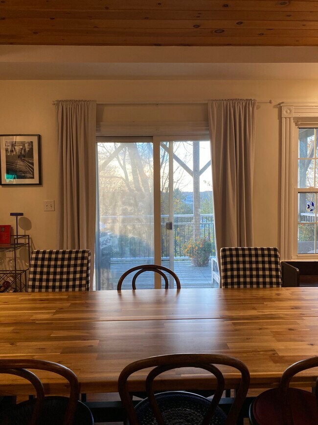 Photo - 67 Lawton Ave Unidad #1