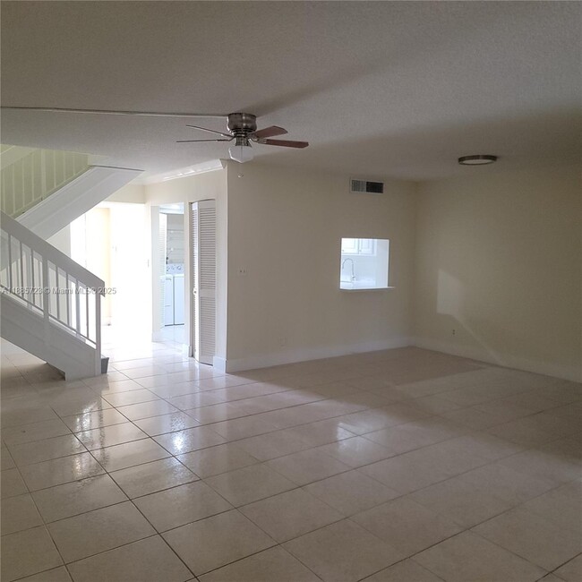 Photo - 6699 Racquet Club Dr