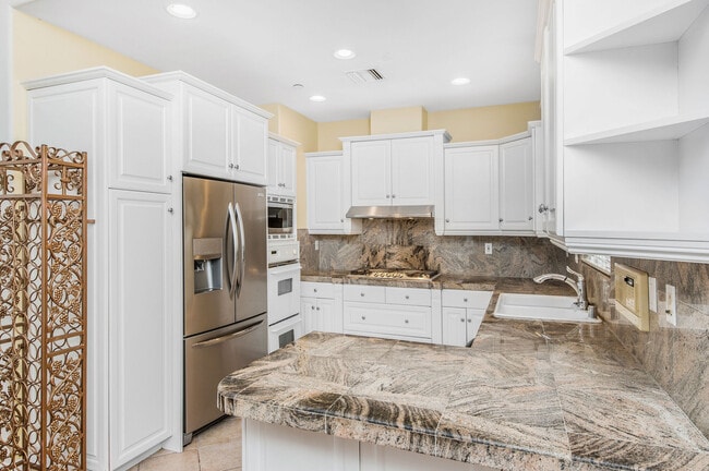 Photo - 1720 Carlson Ln