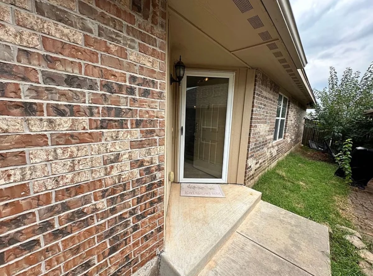 Photo - 12308 SW 9th Terrace