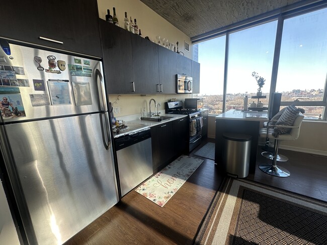 Photo - 1345 S Wabash Ave