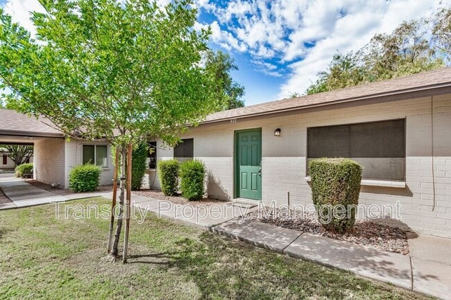 Photo - 832 W Laguna Dr