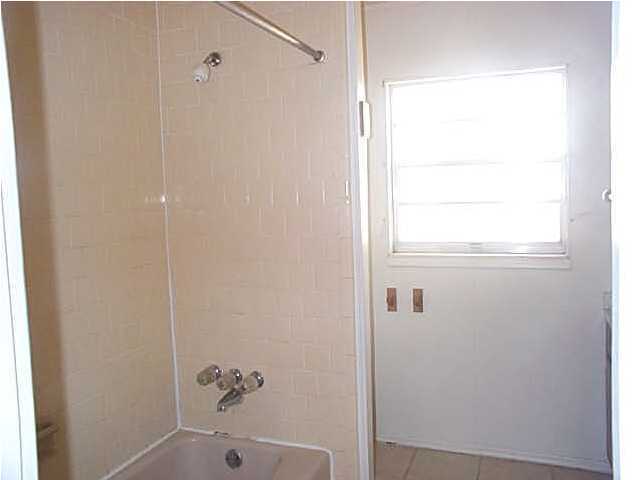 Photo - 596 Florosa Ct