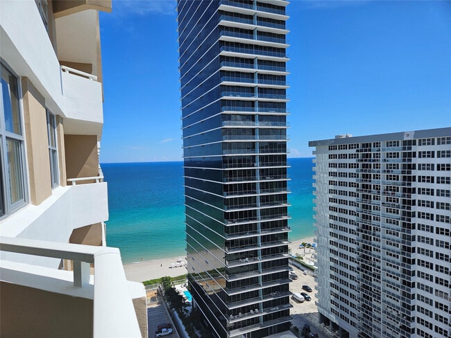 Building Photo - 1980 S Ocean Dr Unit 21l