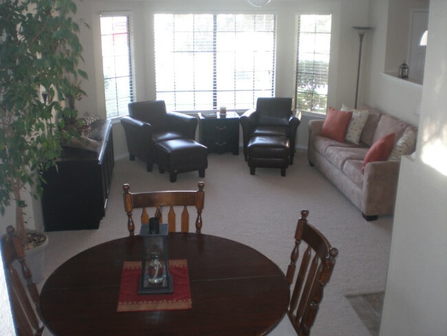 Photo - ***New Listing*** 3 Bedroom 2 Bath home in SW Visalia!!! Yard Care Included!