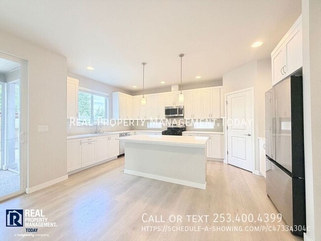 Photo - 16156 8th Ave E