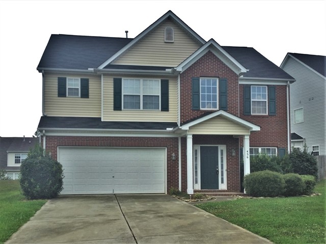 Building Photo - 456 Clearwater Dr